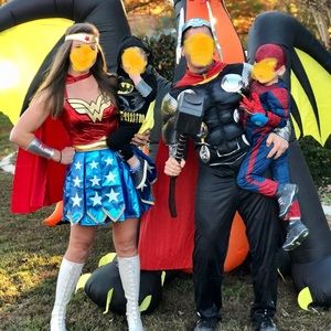 Wonder Woman costume size medium (6)